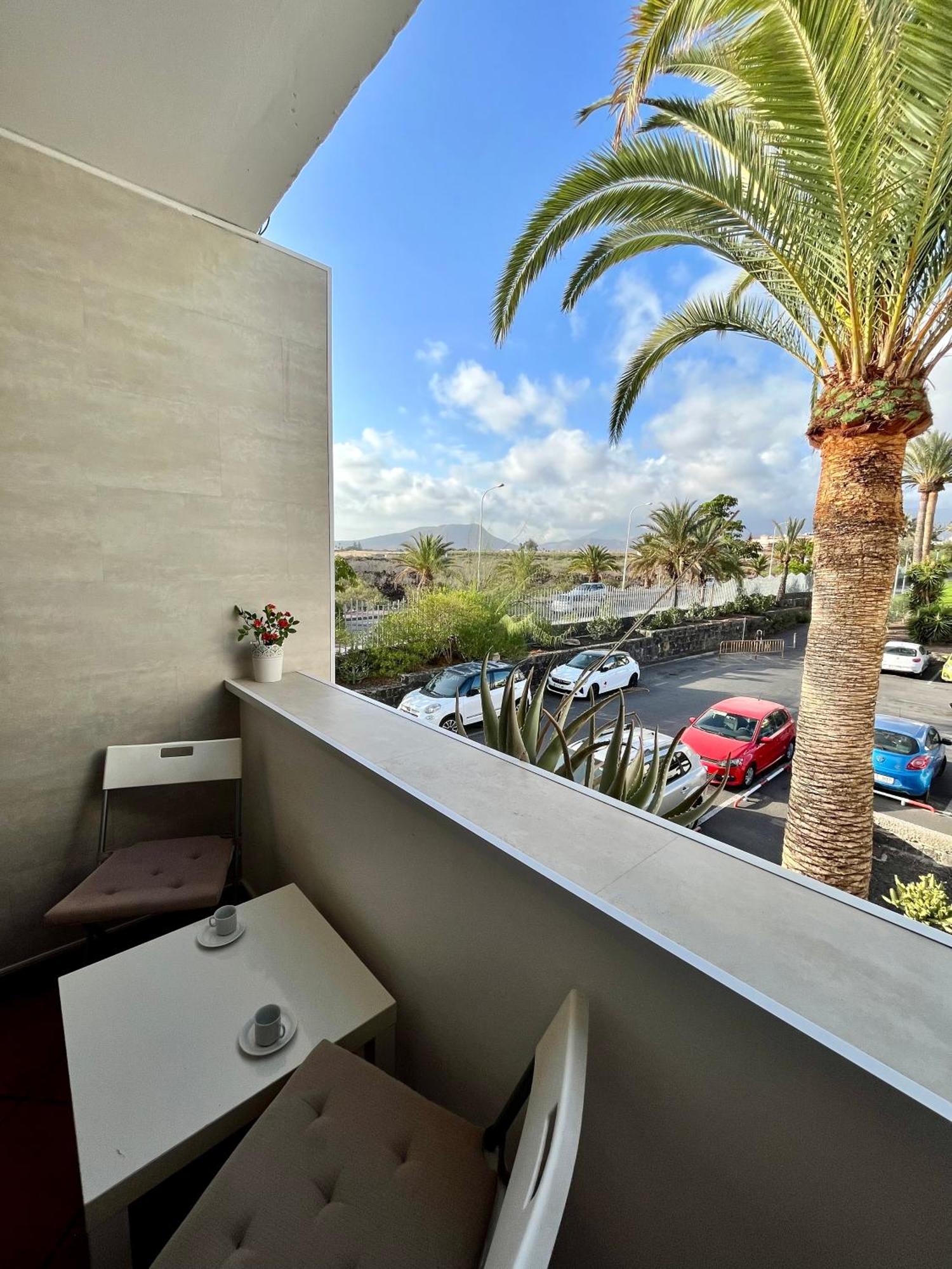 Primavera Holiday Apartment Arona  Exterior photo